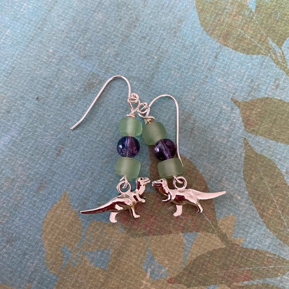 T-Rex beach glass bead dinosaur earrings. Handmade - Picture 5 of 8